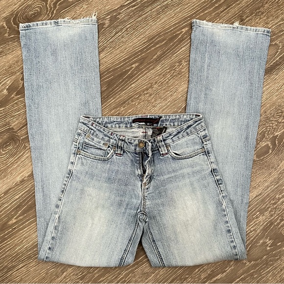 Buffalo - Picture 3 of 4